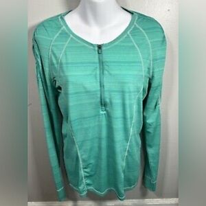 Athleta canyon lands large long sleeve quarter zip top green